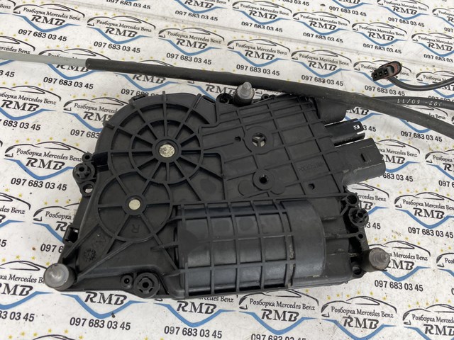 51227185687 BMW Замок двери задней левой купить в Днепр