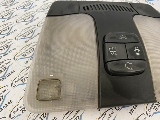 A2028202201 MERCEDES Плафон салона купить в Ирпень
