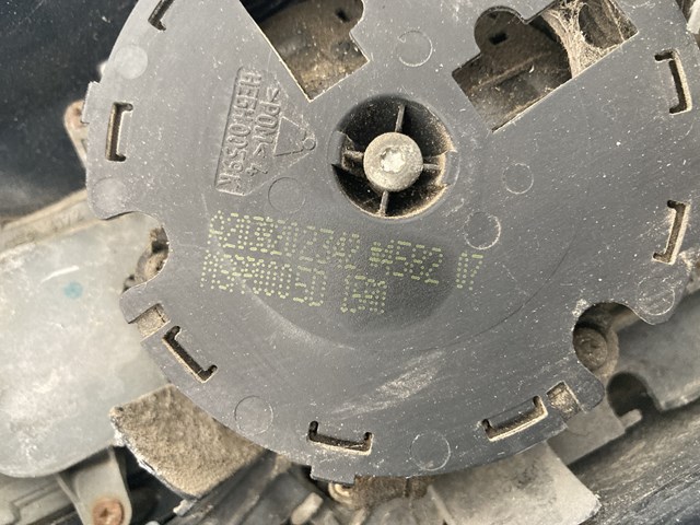 MERCEDES A2108100176 Левое боковое зеркало в наличии Житомир