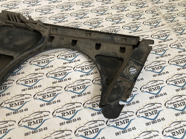 MERCEDES 2108200212 Ресничка (накладка) правой фары в наличии Харьков
