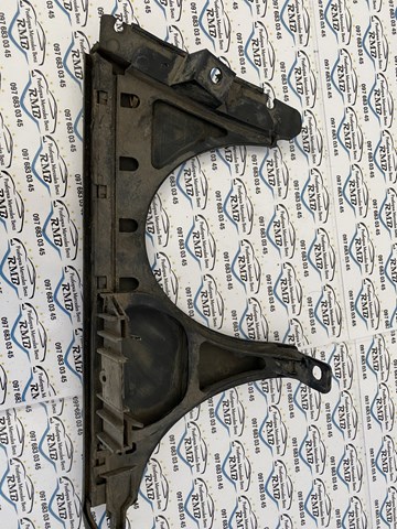 MERCEDES A2108200212 Ресничка (накладка) правой фары в наличии Одесса