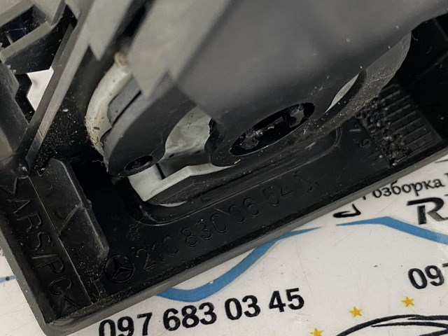 2108300654 MERCEDES Решетка вентиляции салона на "торпедо" правая купить в Чернигов