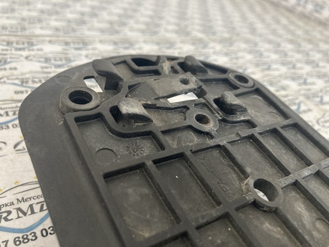 2118900514 MERCEDES купить в Ужгород