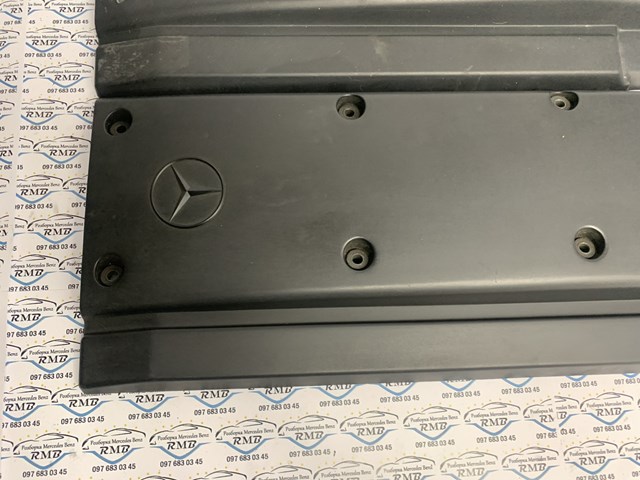 MERCEDES A6060100267 Крышка мотора декоративная в наличии Каменское