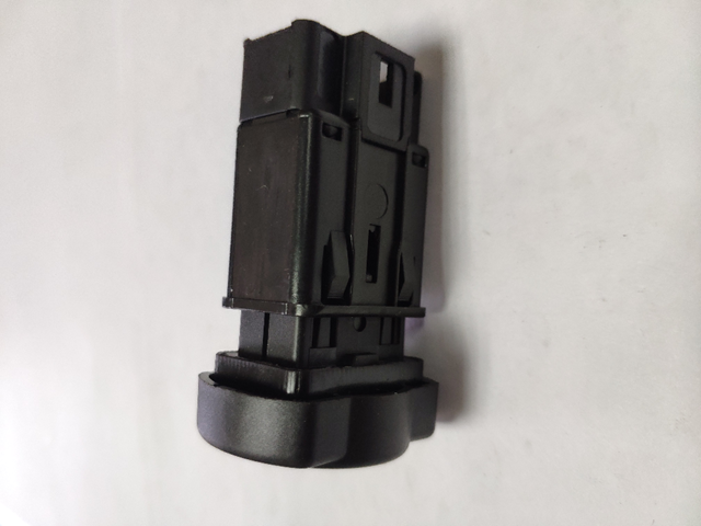 8200602232 QSP-M Кнопка включения аварийного сигнала купить в Ирпень
