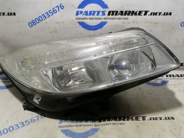 Фара правая 13226781 GM