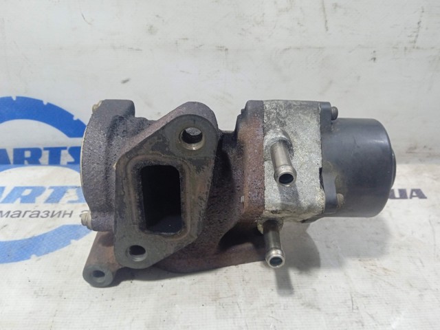 Клапан EGR, рециркуляции газов 147105M30A NISSAN