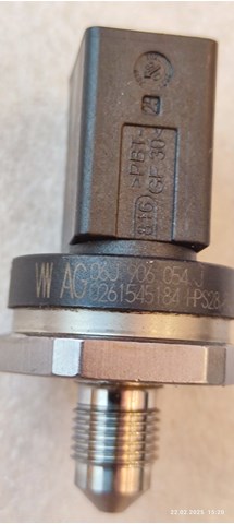 06J906054J VAG Датчик давления топлива купить в Николаев