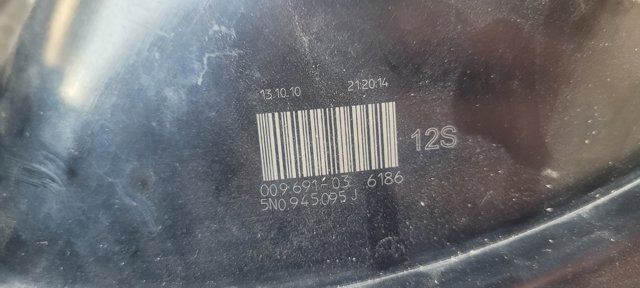 VAG 5N0945095J Фонарь задний левый внешний в наличии Украина