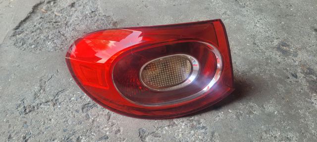 Задняя левая внешняя фара 5N0945095J VAG