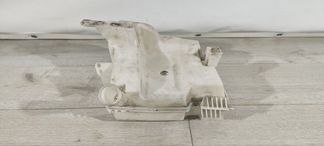 Водяной бачок омывателя стекла CV6Z17618B FORD