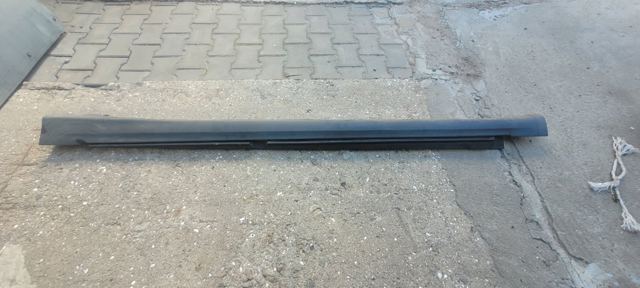 Накладка наружняя (молдинг) порога, левый DS7Z5410177A FORD