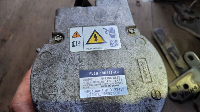 FORD FV6H19D623AC Компрессор кондиционера в наличии Сумы