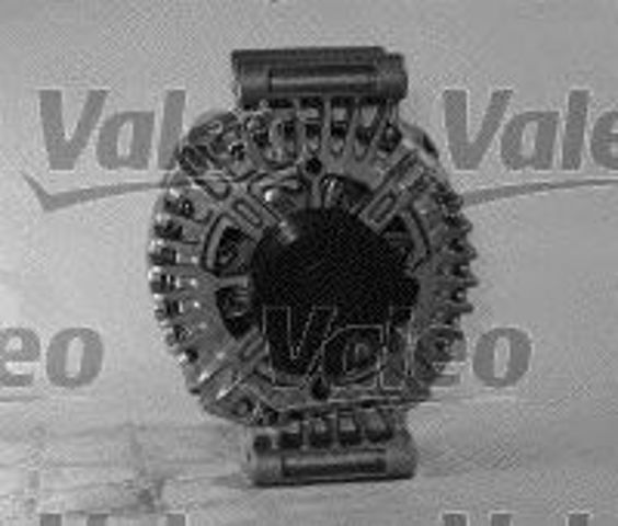 Автомобильный генератор 439498 VALEO
