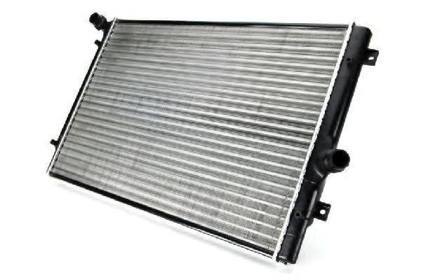 Радиатор охлаждения двигателя D7W035TT THERMOTEC