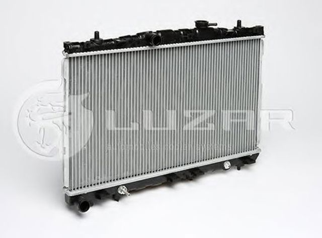 Радиатор охлаждения elantra 1.6/1.8/2.0 (00-) акпп (66037516) (lrc huel00210) (25310-2d010) luzar LRCHUEL00210