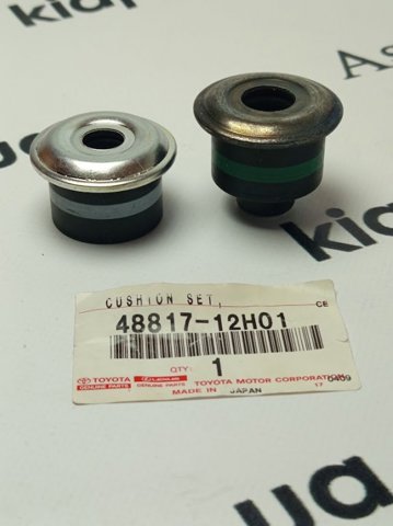 Втулка стойки заднего стабилизатора 4881712H01 TOYOTA