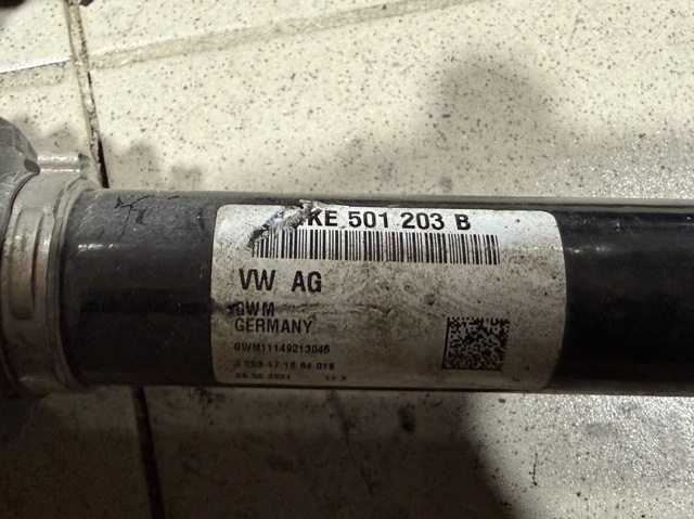 Полуось задняя, левая 4KE501203B VAG