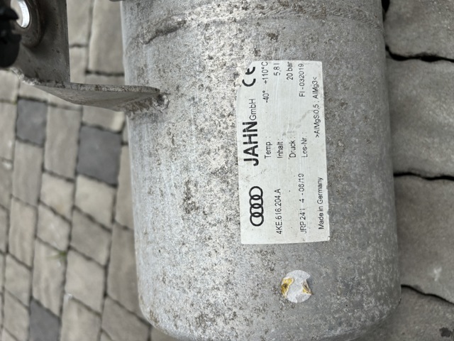 Ресивер пневматической системы 4KE616204A VAG