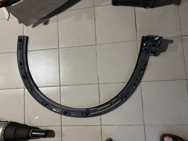 VAG 4KE853717 в наличии Украина