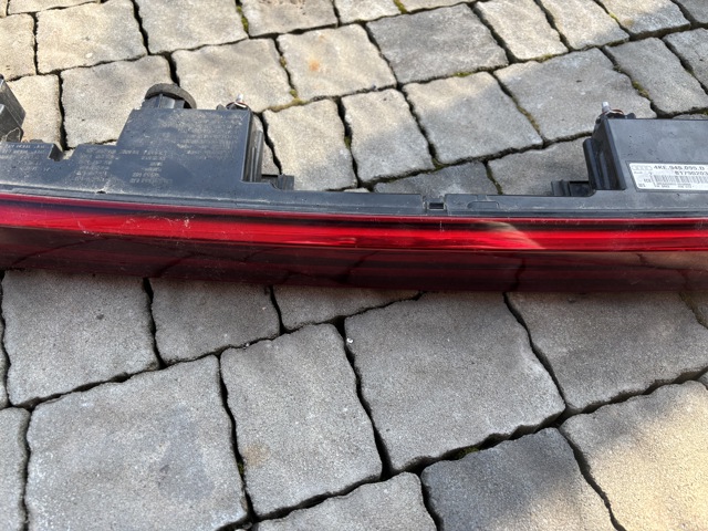VAG 4KE945095D Фонарь задний центральный в наличии Черновцы