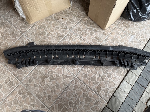 Кенгурятник 85H807611 VAG