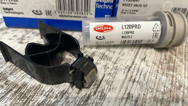 DELPHI 7135647 Распылитель дизельной форсунки в наличии Каменское