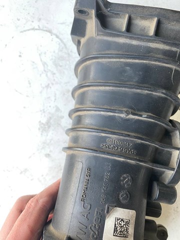 059145762BJ VAG Патрубок воздушный, дроссельной заслонки купить в Запорожье