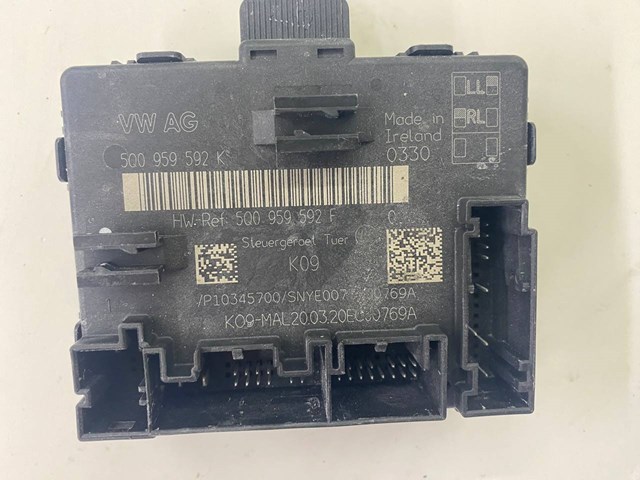 Блок комфорта передней двери 5Q0959592K VAG
