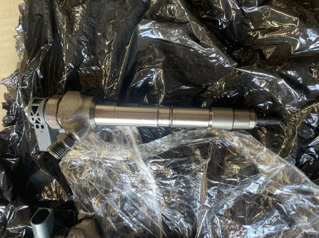 Форсунка дизельная в сборе Volkswagen Golf ALLTRACK 7