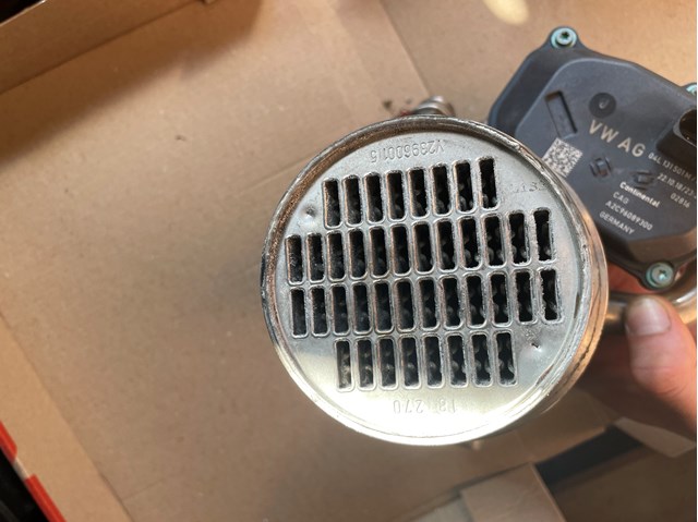 VAG 04L131512BG Радиатор системы EGR в наличии Чернигов
