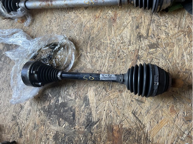 1K0407271BL Полуось (привод) передняя левая купить Ирпень