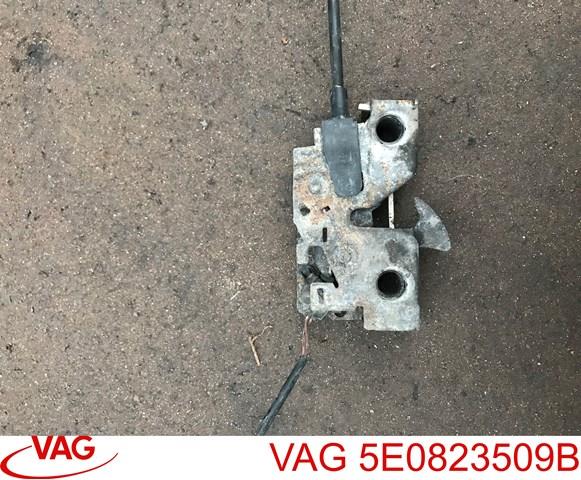 5E0823509B VAG Замок капота купить в Тернополь