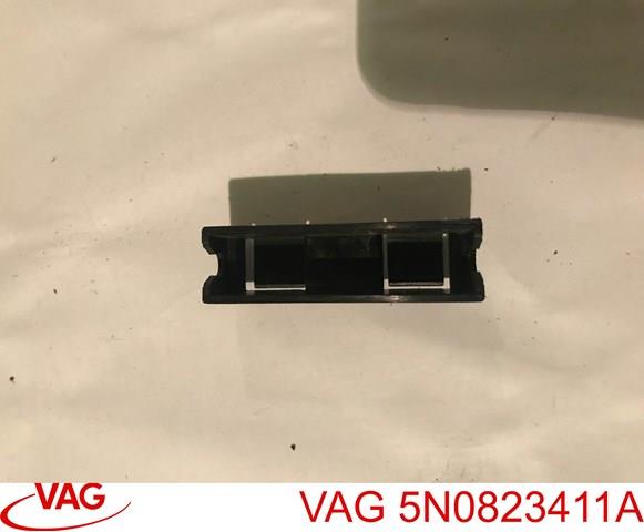 5N0823411A Кронштейн ручки открывания капота купить Кривой Рог