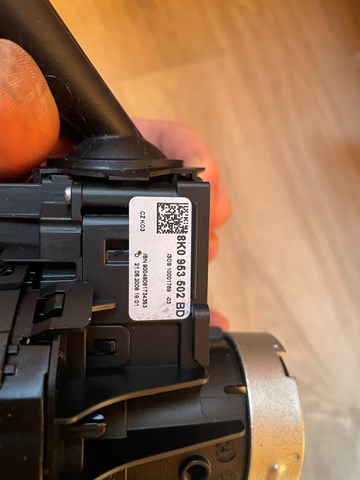 VAG 8K0953502BD Подрулевой переключатель в наличии Украина