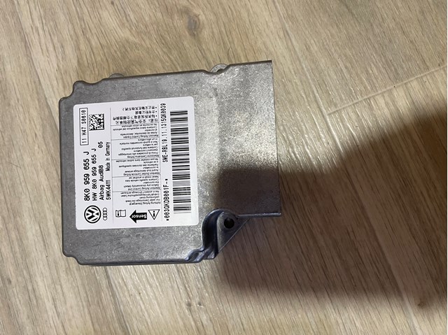 Модуль-процессор управления подушкой безопасности (ЭБУ AIRBAG) 8K0959655J VAG