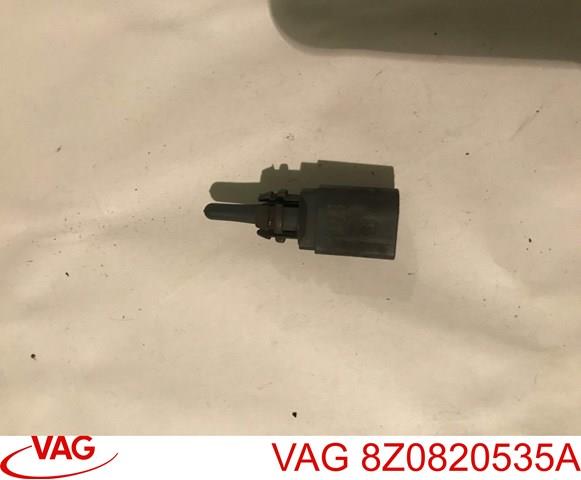 Датчик температуры воздуха 8Z0820535A VAG