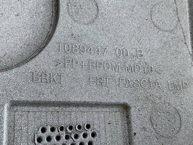 Крепление противотуманки, левой 108944700B TESLA