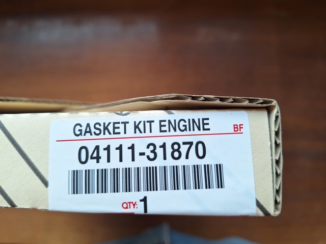 TOYOTA 0411131870 Комплект прокладок двигателя полный в наличии Одесса