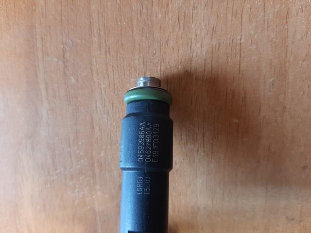 CHRYSLER 04627890AA Топливные форсунки в наличии Кривой Рог