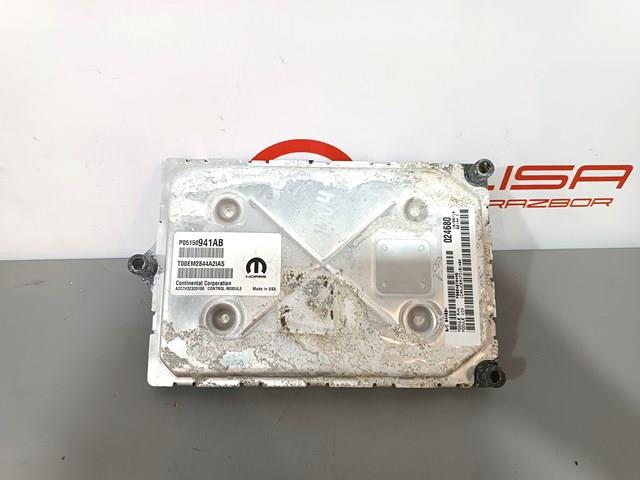 Компьютер двигателя 05150941AB CHRYSLER