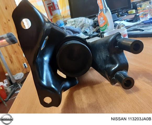 113203JA0B NISSAN Кронштейн подушки (опоры) двигателя задней купить в Сумы