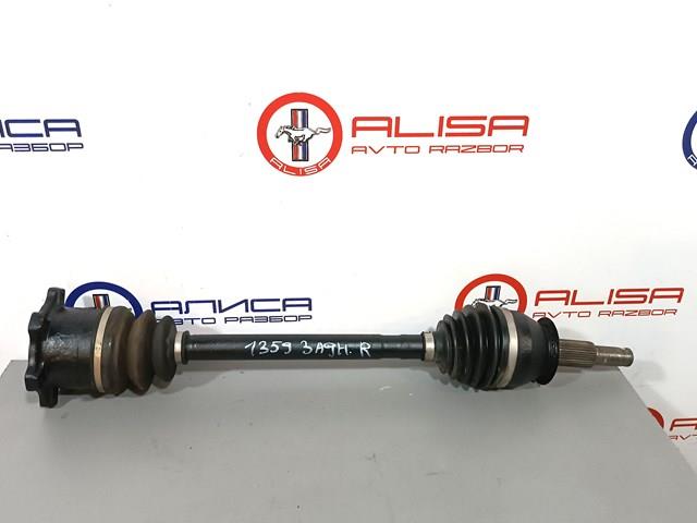 Полуось задняя, правая 396001NC0A NISSAN