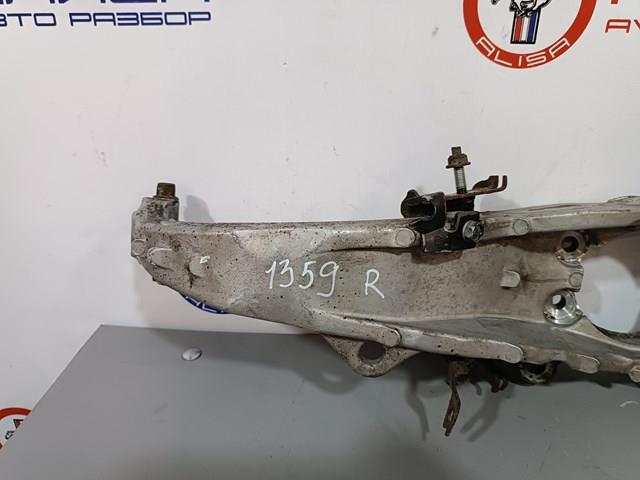 40014EG000 NISSAN Цапфа передняя правая купить в Одесса