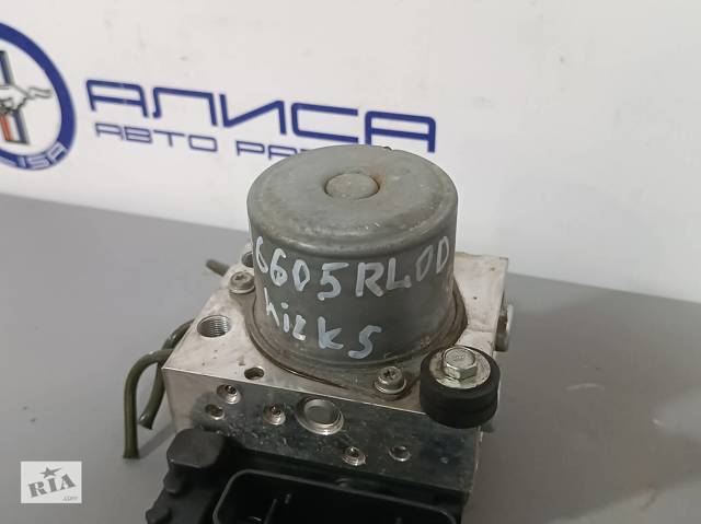 Блок управления АБС  476605RL0D NISSAN