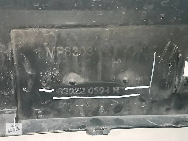 RENAULT 620220594R Бампер передний в наличии Черновцы