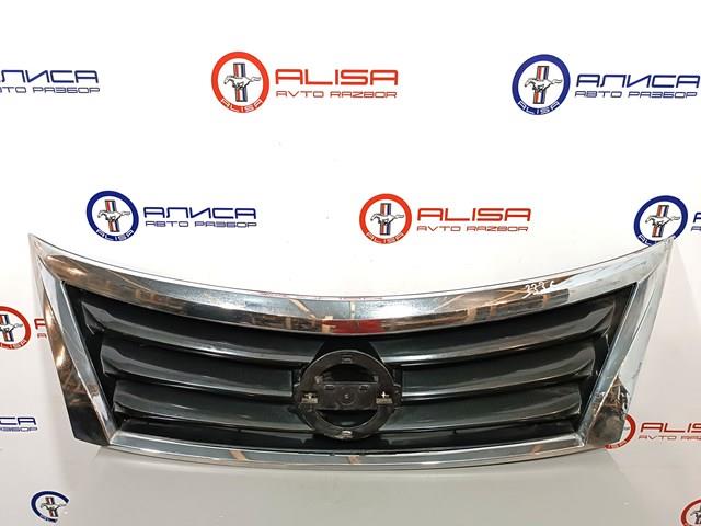 Облицовка радиатора 623103TA0A NISSAN