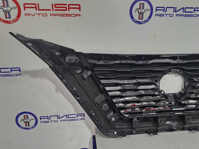NISSAN 623106RA0B Решетка радиатора в наличии Павлоград