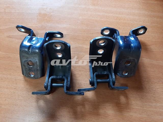 Завеса двери передней левой 804015AA0B NISSAN