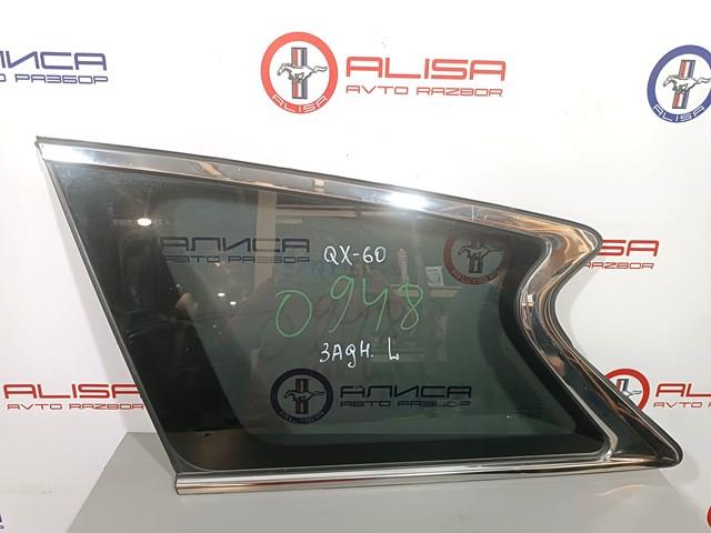 Стекло багажника, левое 833013JA0A NISSAN